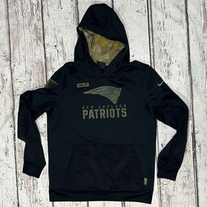 New England Patriots Salute to Service NFL Football Youth Sweatshirt